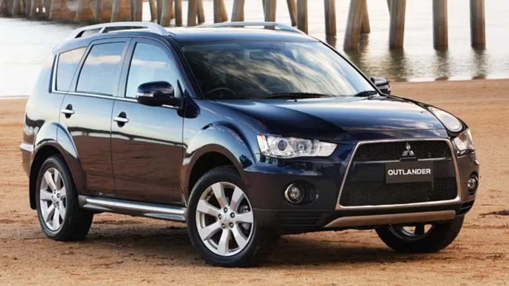 Mitsubishi Outlander XL